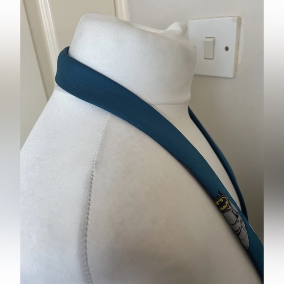 Rare Vintage Batman Design Mens Tie Teal Dark Knight 1992 - Picture 7 of 16